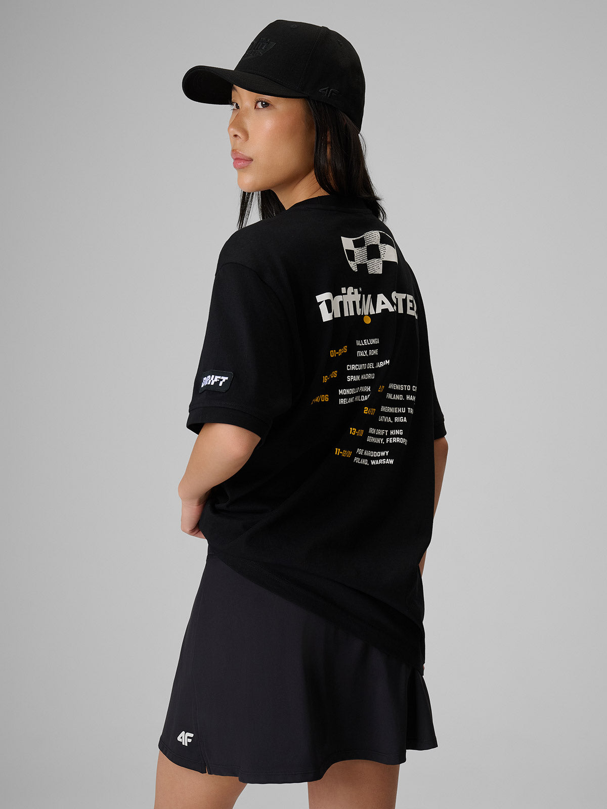 T-shirt Season Calendar 2026