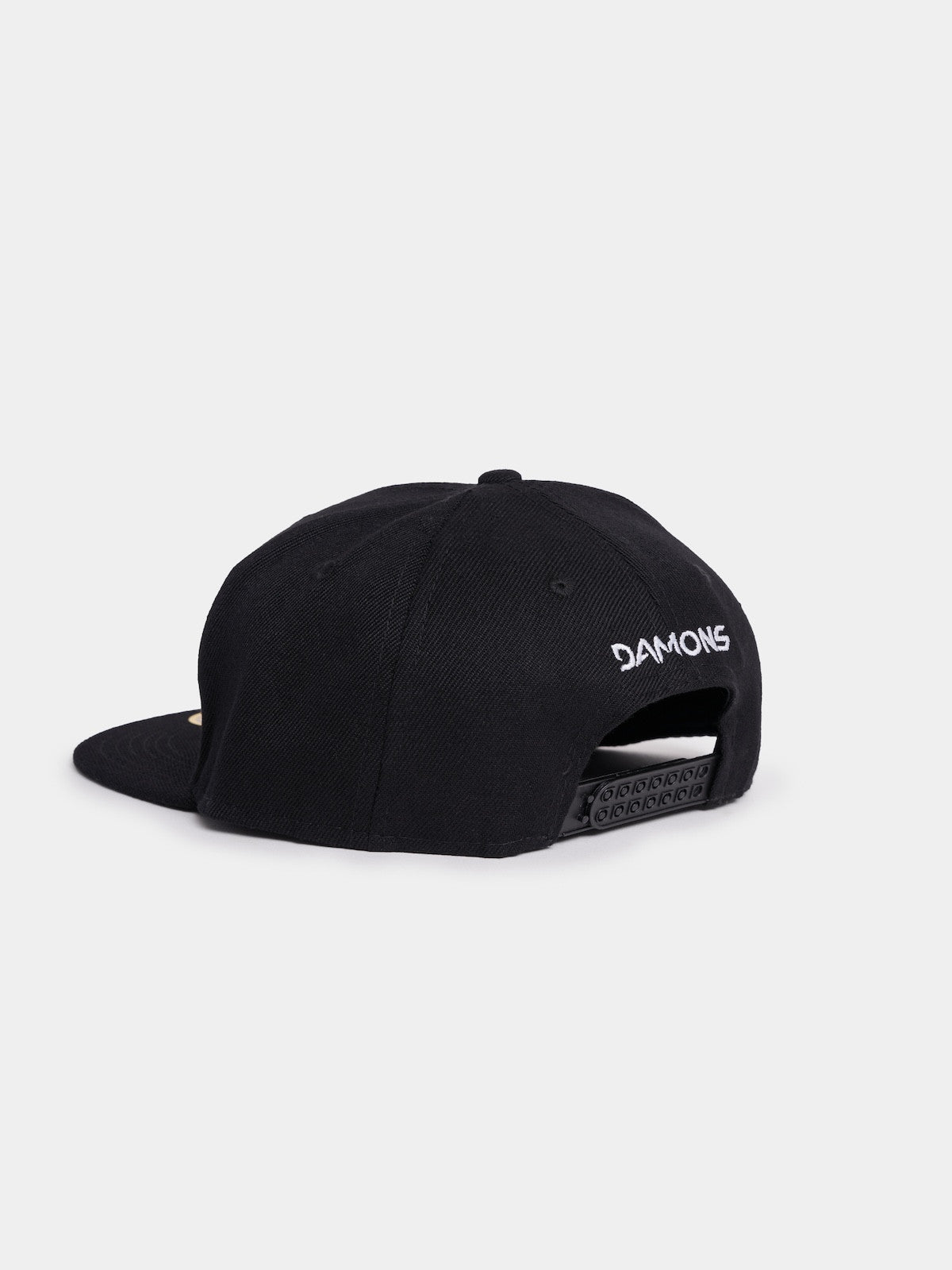 Snapback M